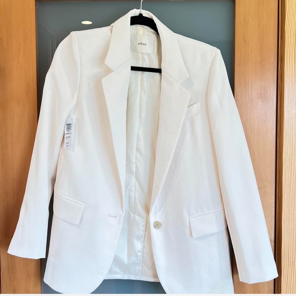 Aritzia  Wilfred generation blazer in light birch